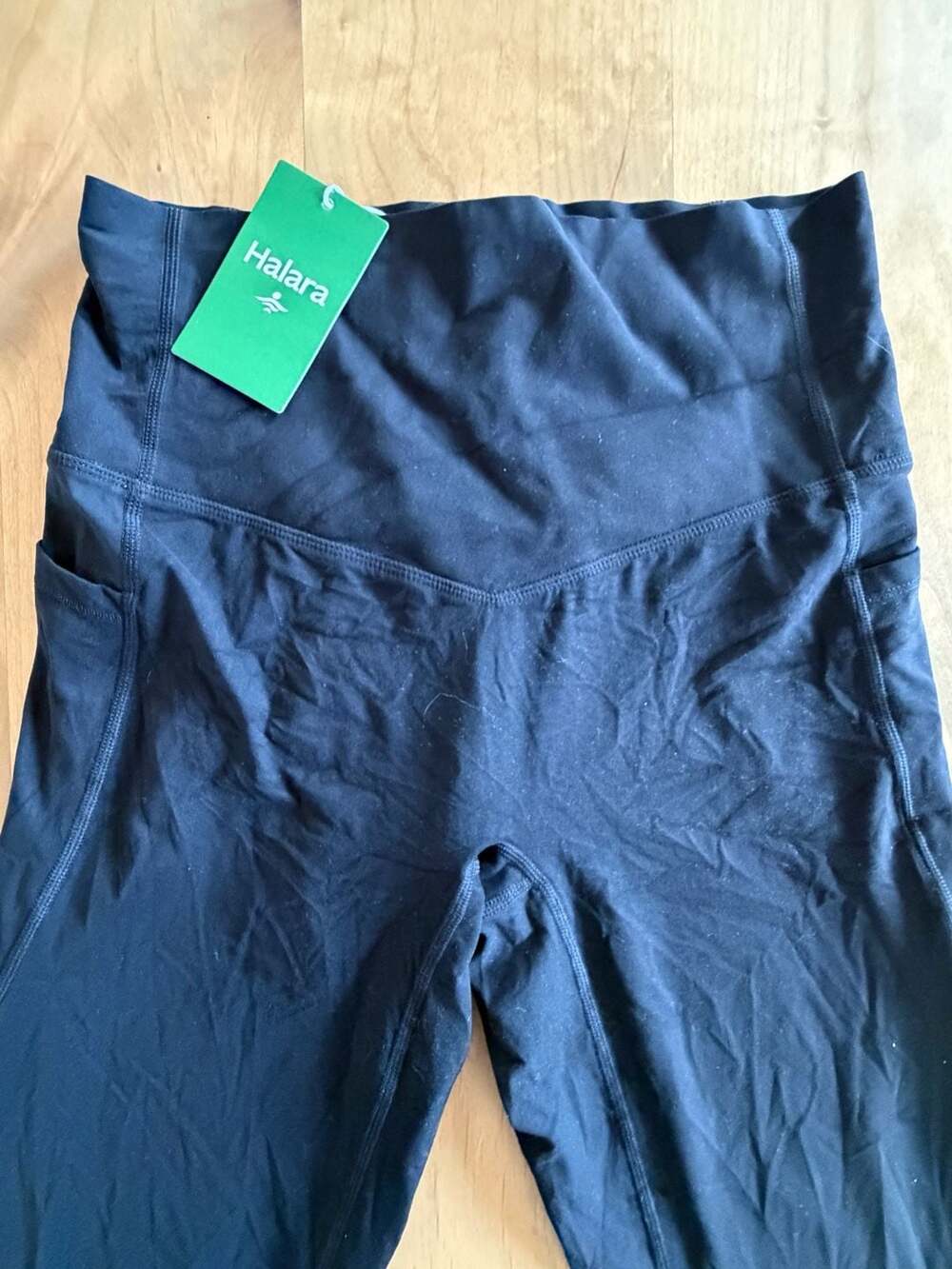 Halara High Waisted Full Length Leggings with Pockets Size M New